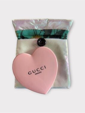 Gucci Beauty heart-shaped compact mirror with Iridescent Pouch